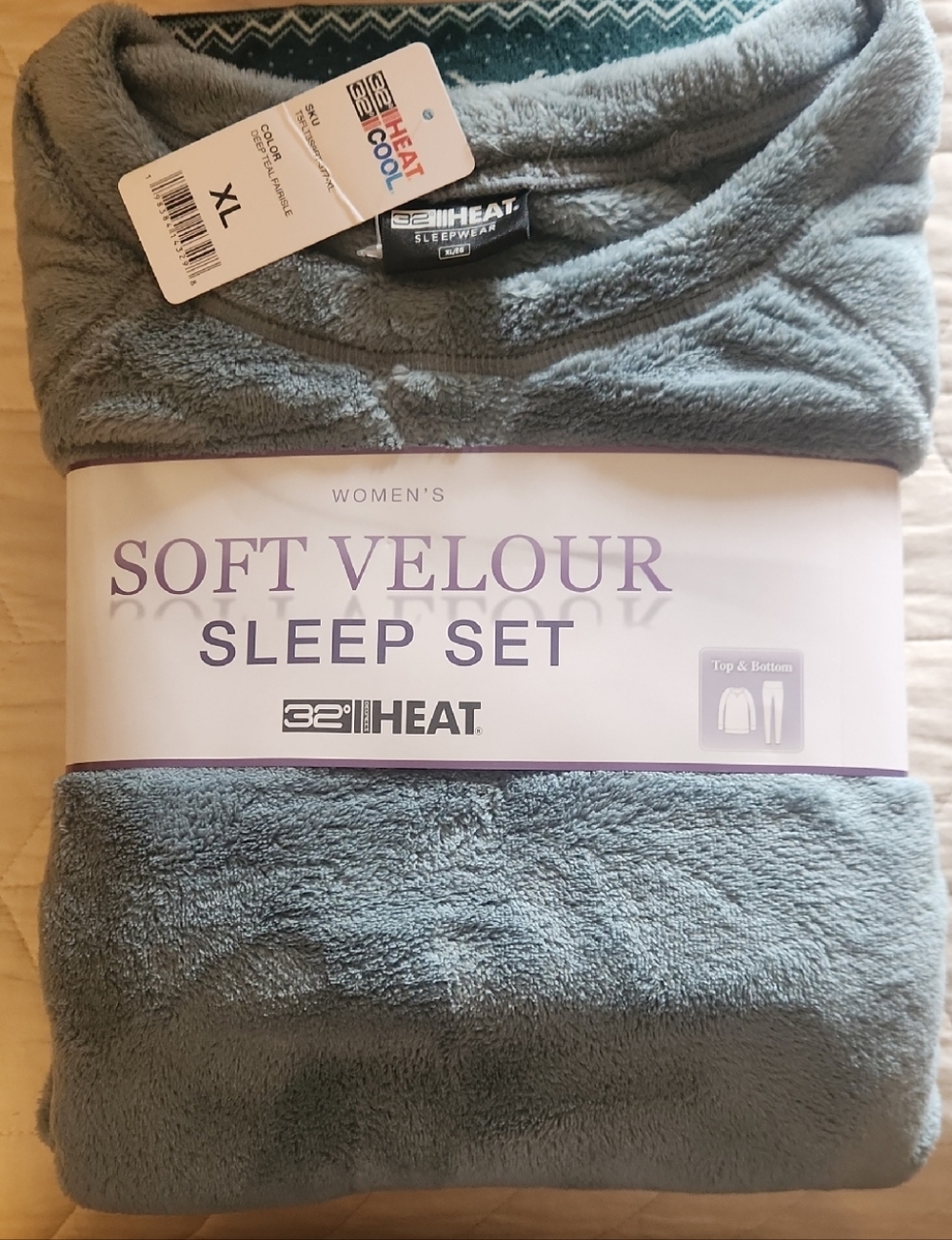32 Degrees Women's Soft Velour Sleep Set - Green